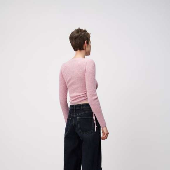 🥰host pick🥰🥰 NWT Zara sweater..size M - Picture 3 of 4